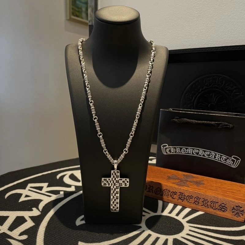 Youthful Chrome Hearts Necklaces 241815