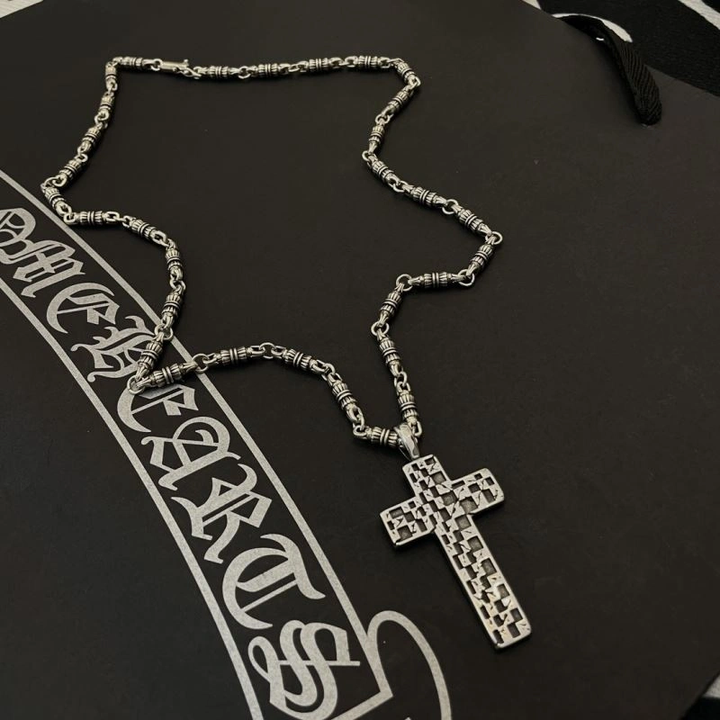 Youthful Chrome Hearts Necklaces 241815