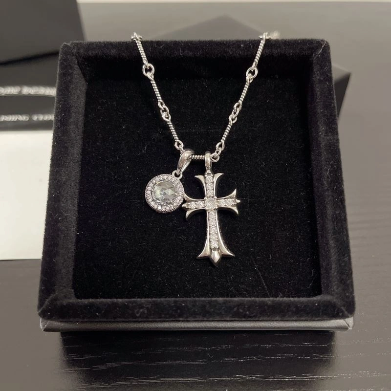 WrinkleFree Chrome Hearts Necklaces 241803