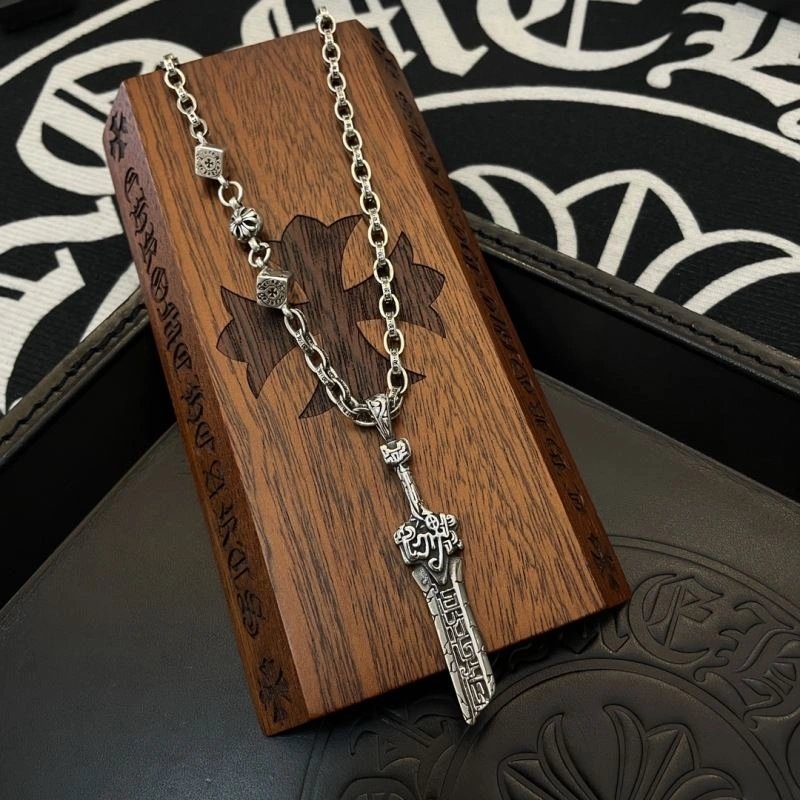 Lightweight Chrome Hearts Necklaces 241799
