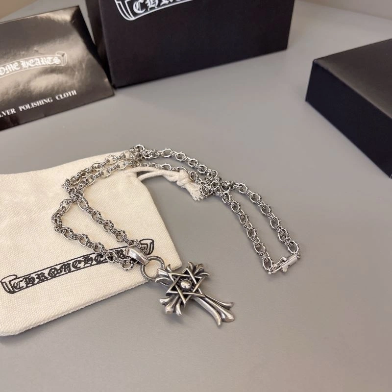 Seasonal Chrome Hearts Necklaces 241667
