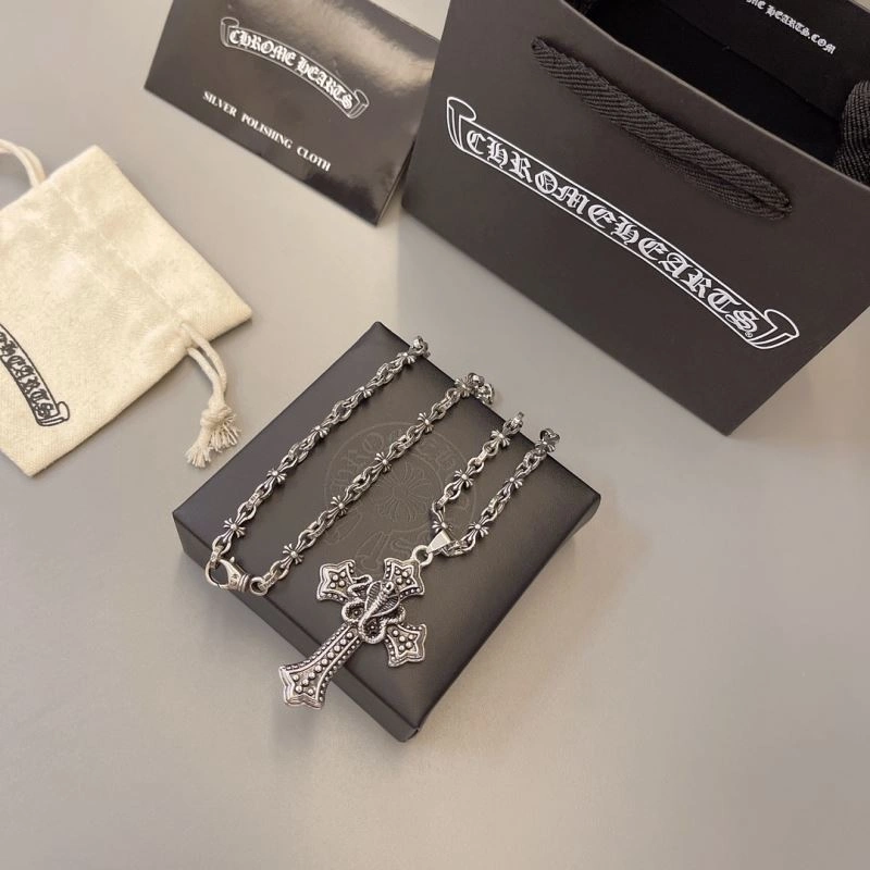 Stretchable Chrome Hearts Necklaces 241665