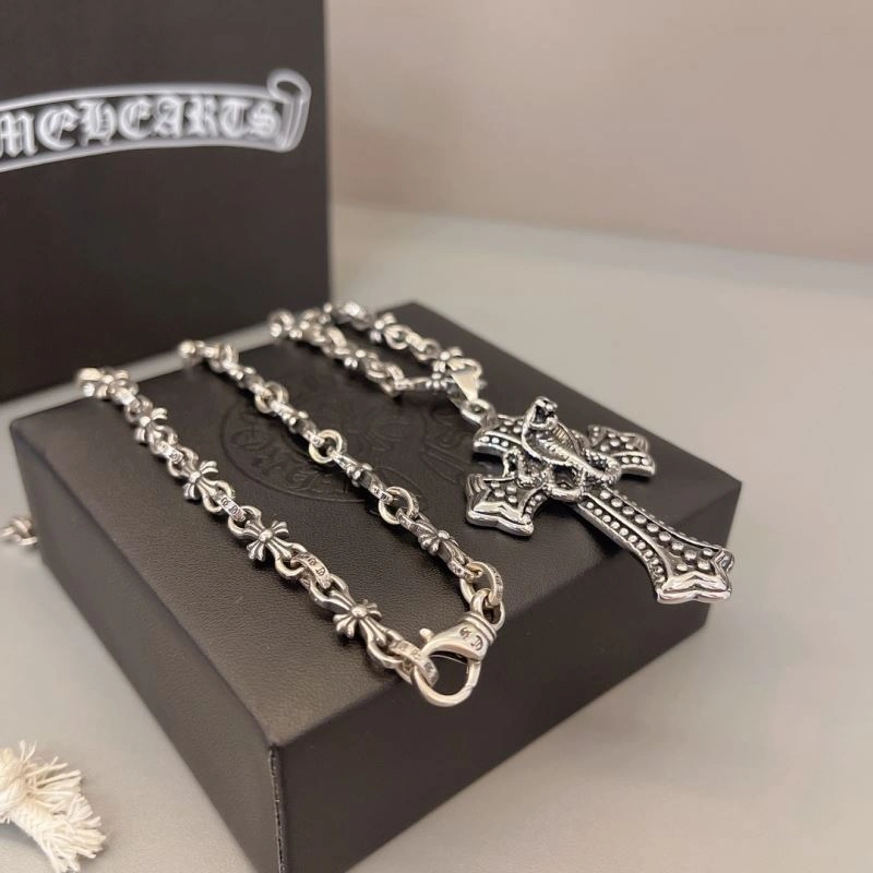 Stretchable Chrome Hearts Necklaces 241665