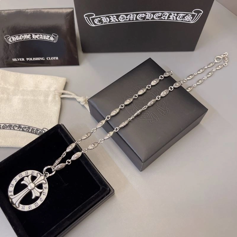 WrinkleFree Chrome Hearts Necklaces 241652