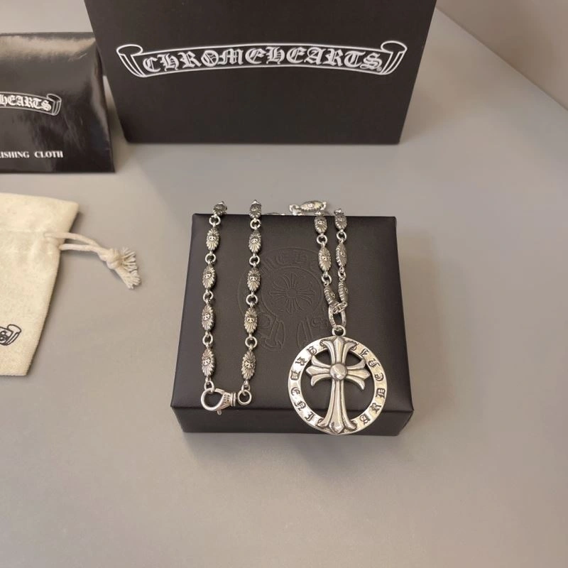 WrinkleFree Chrome Hearts Necklaces 241652