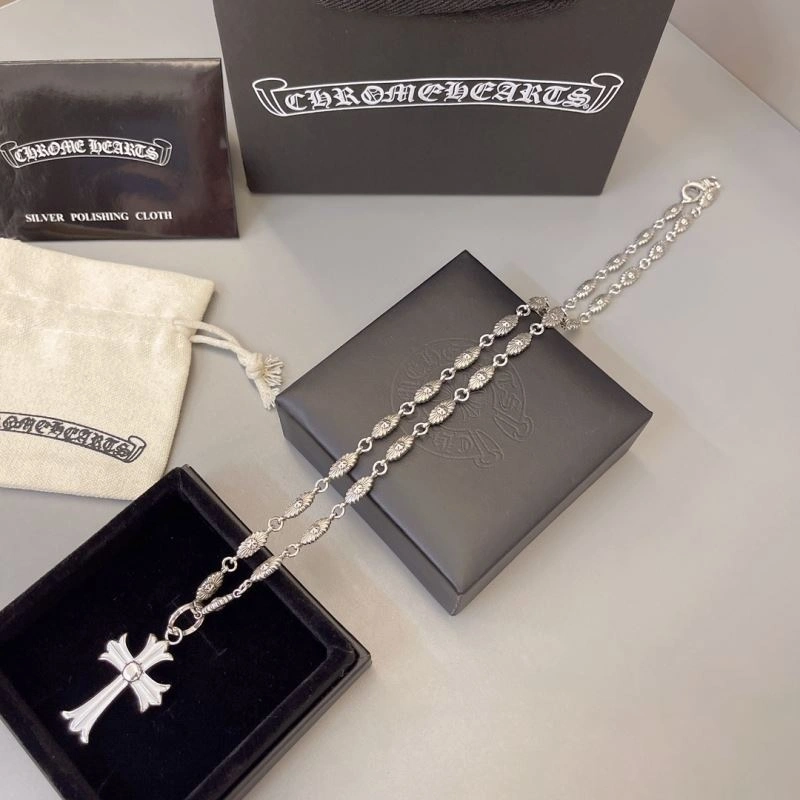 Elegant Chrome Hearts Necklaces 241642