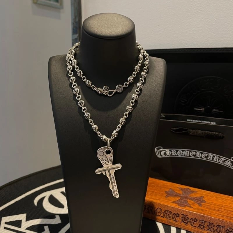 Sophisticated Chrome Hearts Necklaces 241648
