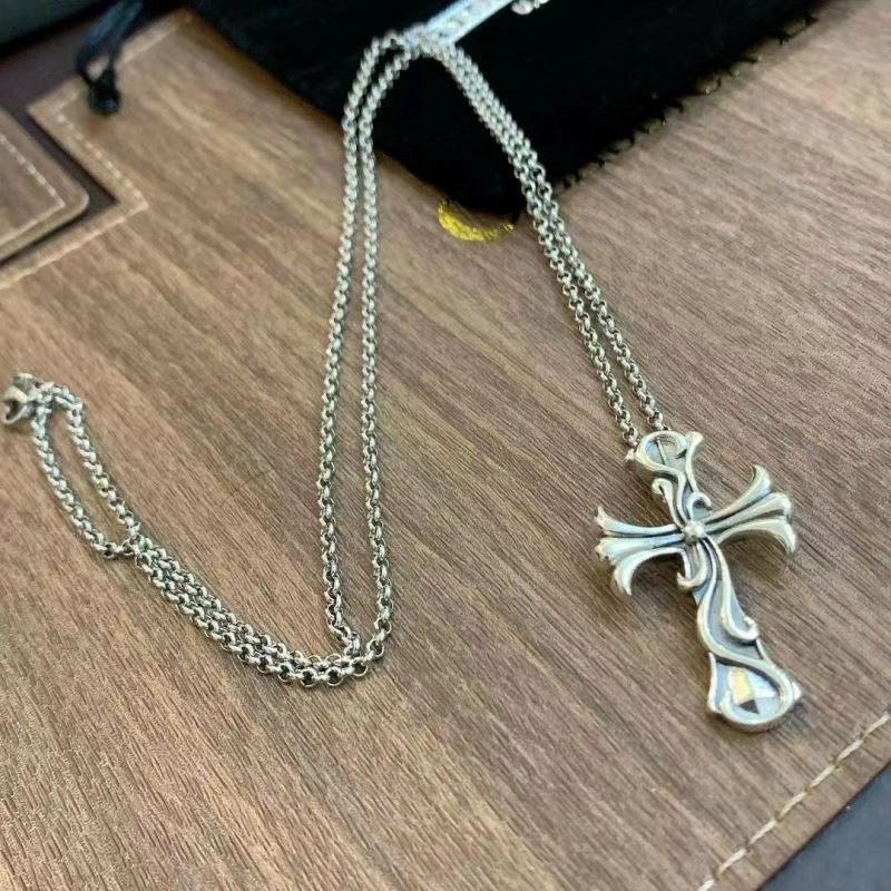 OdorResistant Chrome Hearts Necklaces 241633
