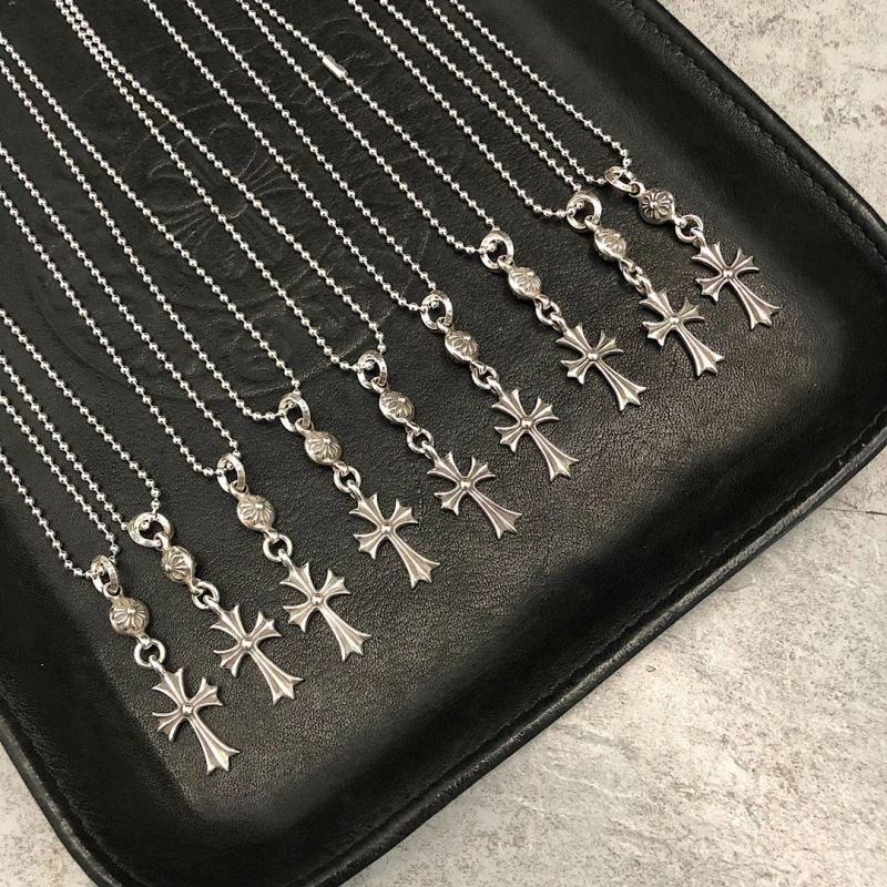 Resilient Chrome Hearts Necklaces 241627