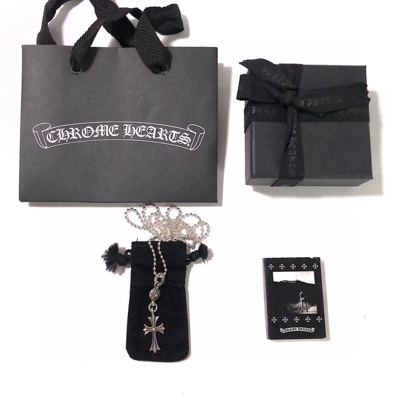 Resilient Chrome Hearts Necklaces 241627