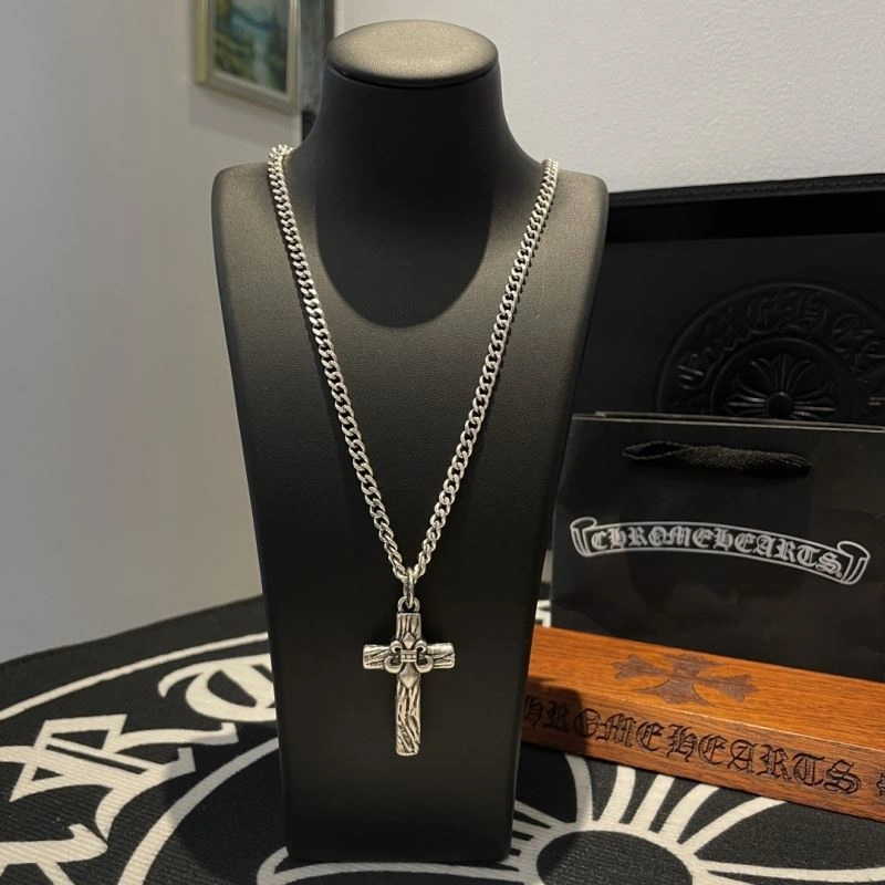 Elegant Chrome Hearts Necklaces 241637