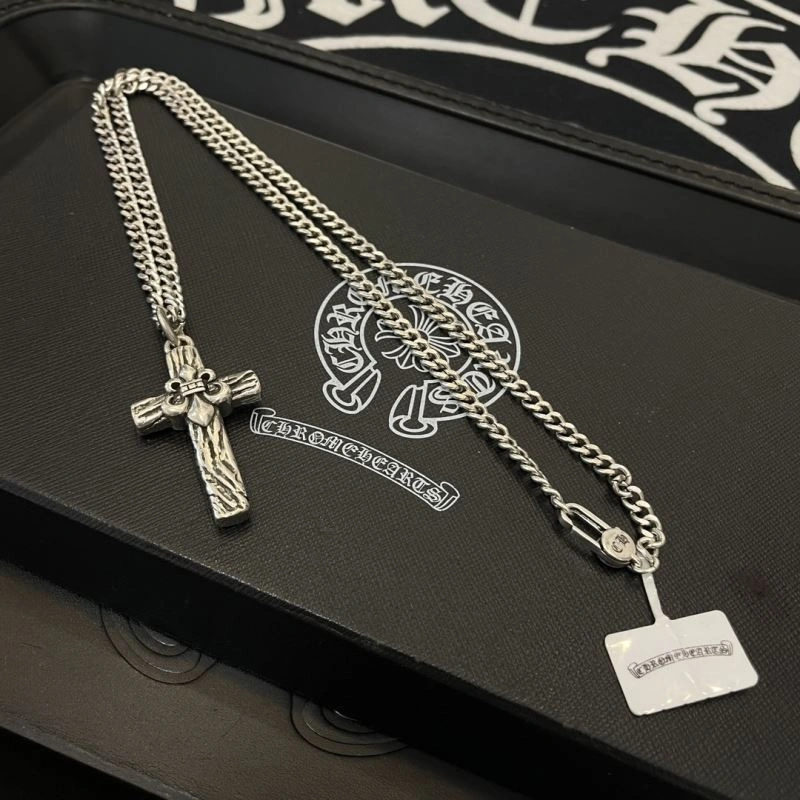 Elegant Chrome Hearts Necklaces 241637