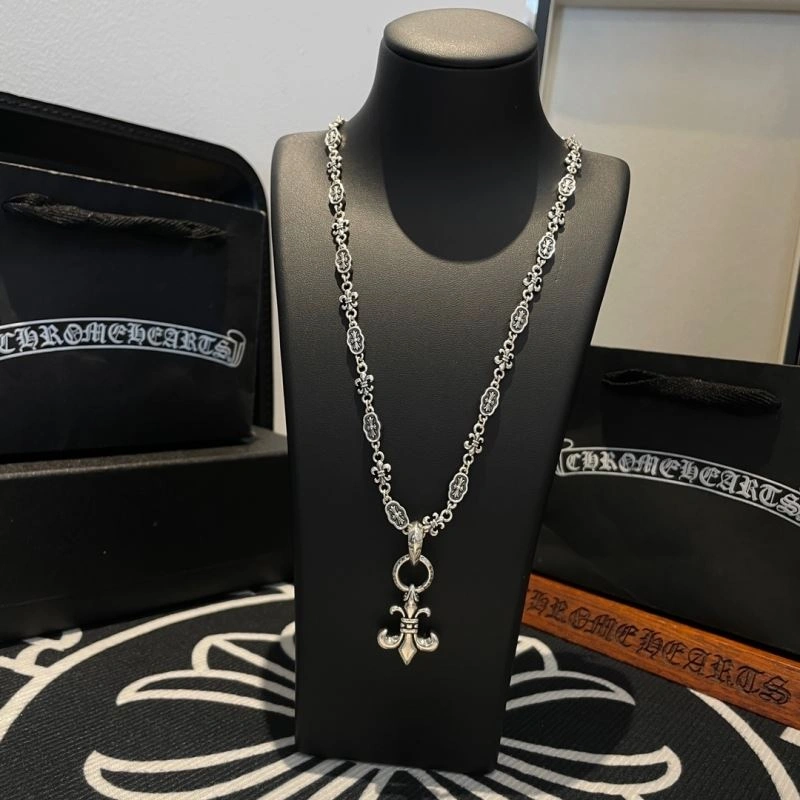 Unisex Chrome Hearts Necklaces 241629