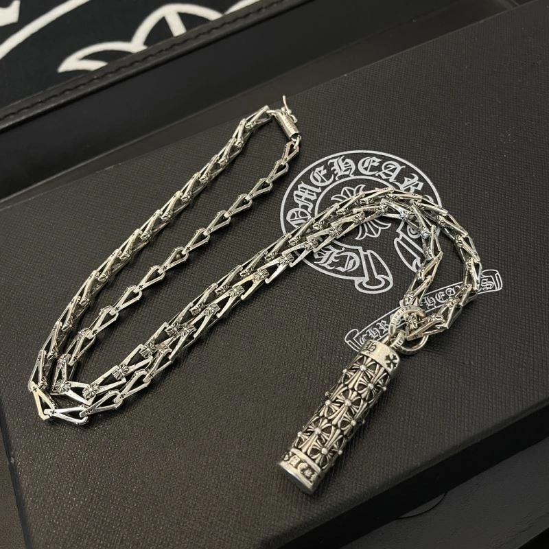 Seasonal Chrome Hearts Necklaces 241618