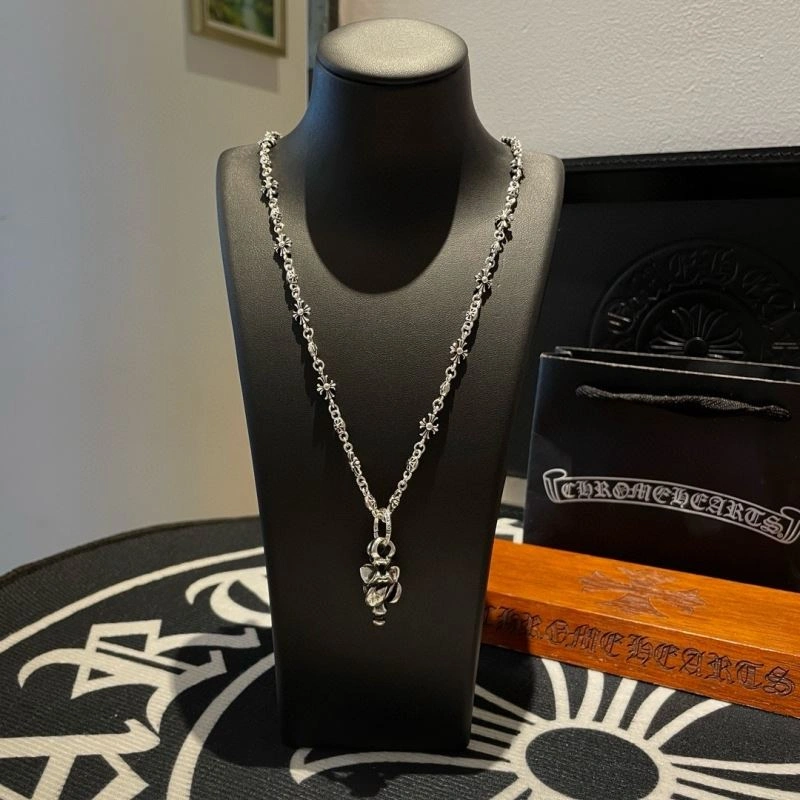 Thermal Chrome Hearts Necklaces 241612