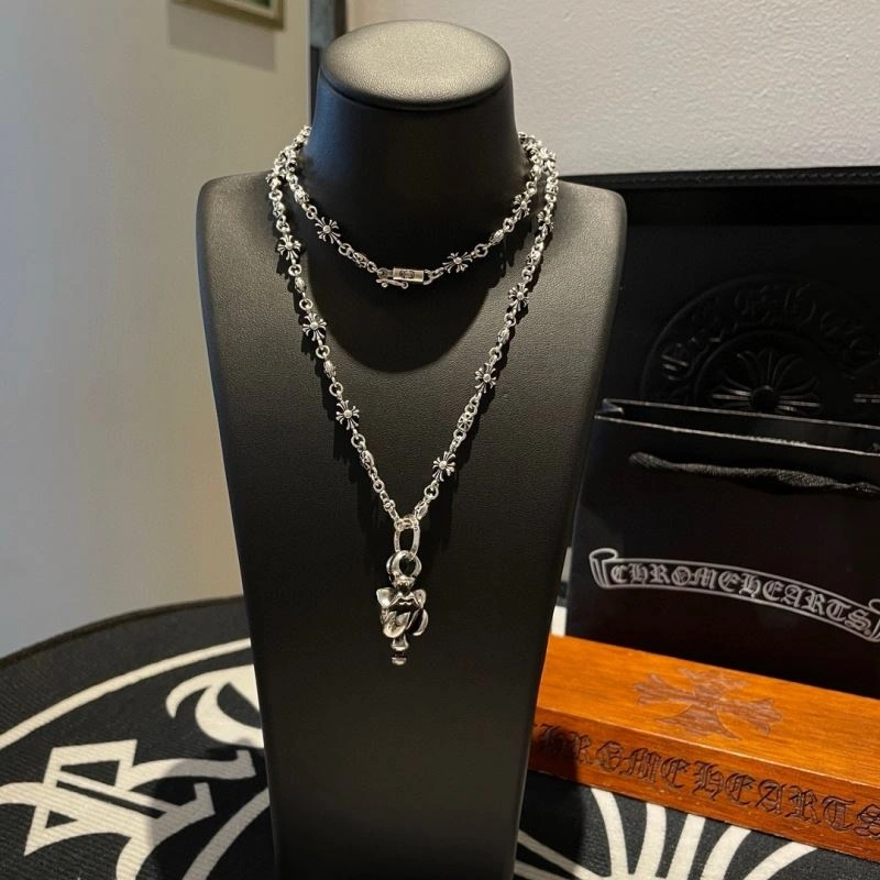 Thermal Chrome Hearts Necklaces 241612