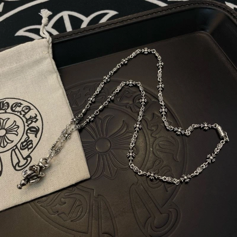 Thermal Chrome Hearts Necklaces 241612