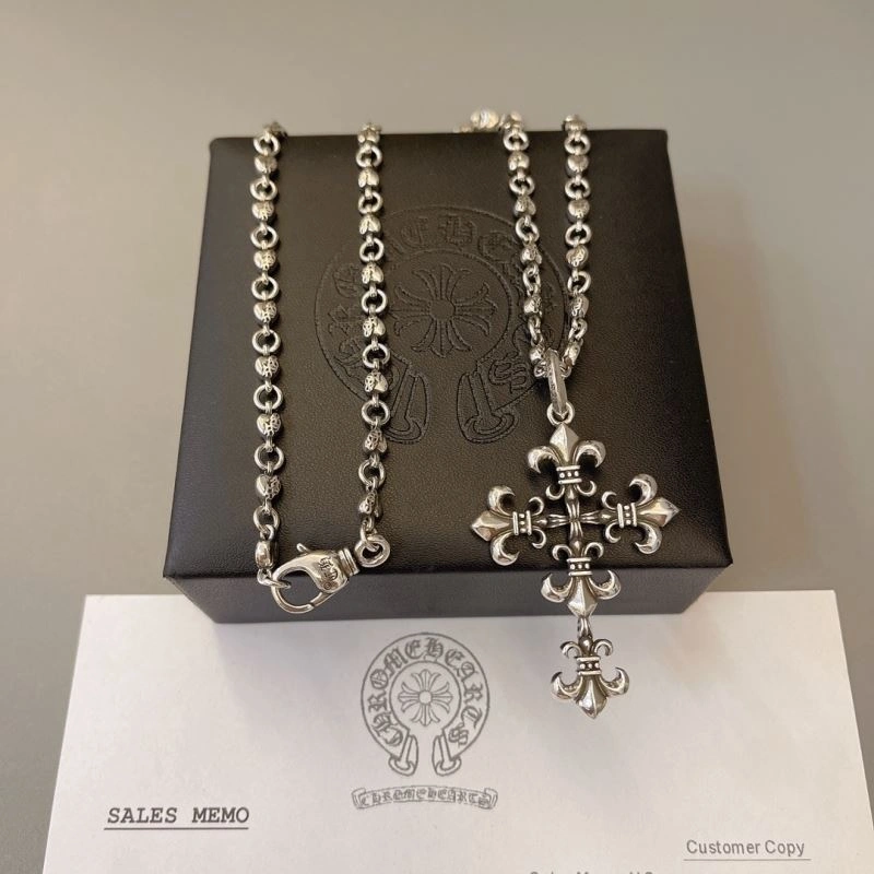 Compact Chrome Hearts Necklaces 241602