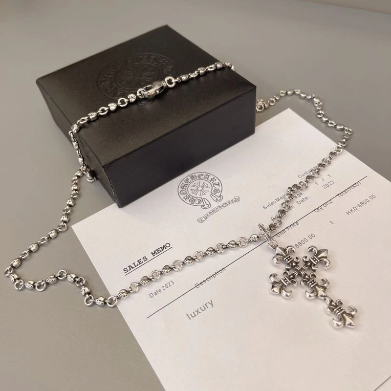 Compact Chrome Hearts Necklaces 241602