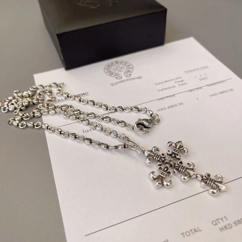 Compact Chrome Hearts Necklaces 241602