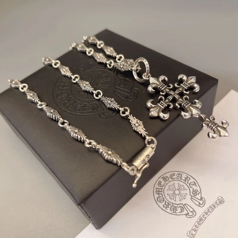 WellDesigned Chrome Hearts Necklaces 241580