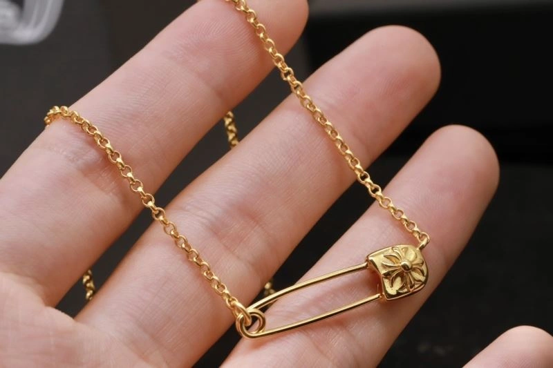 WrinkleFree Chrome Hearts Necklaces 241572
