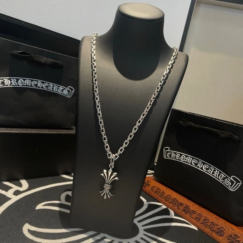 SoftTouch Chrome Hearts Necklaces 241581