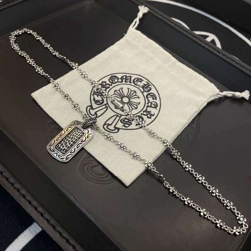 Cozy Chrome Hearts Necklaces 241551