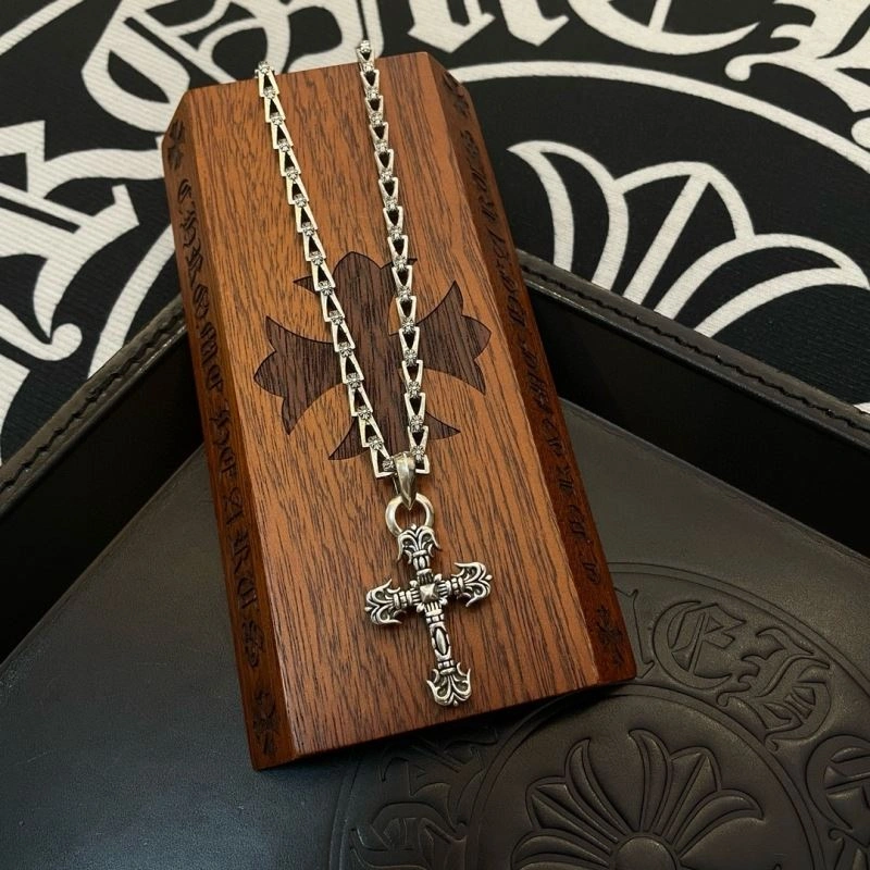 Upgraded Chrome Hearts Necklaces 241290