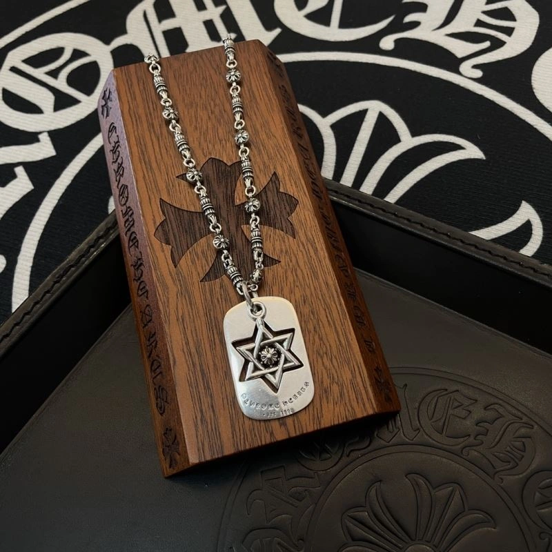 ZipUp Chrome Hearts Necklaces 241300