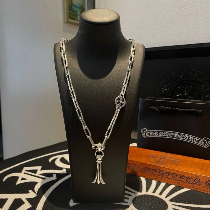 WaterResistant Chrome Hearts Necklaces 241263