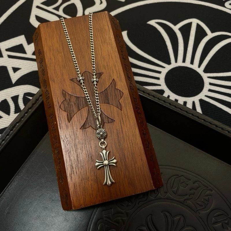 Chrome Hearts Necklaces Versatile 241249