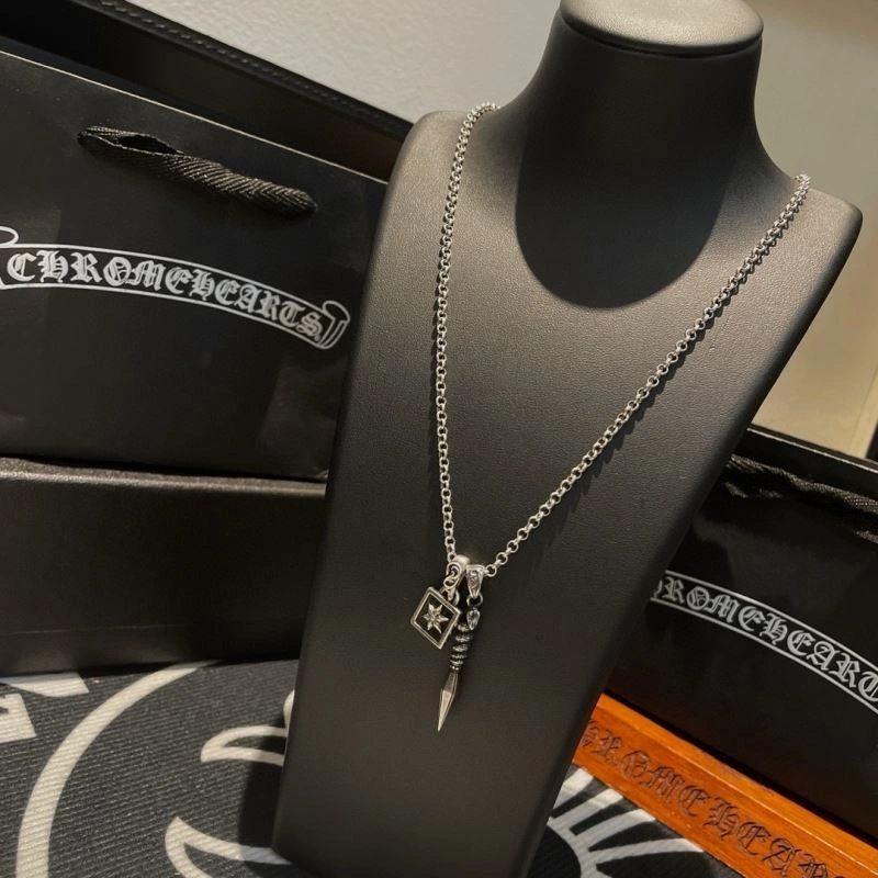 Lightweight Chrome Hearts Necklaces 241211