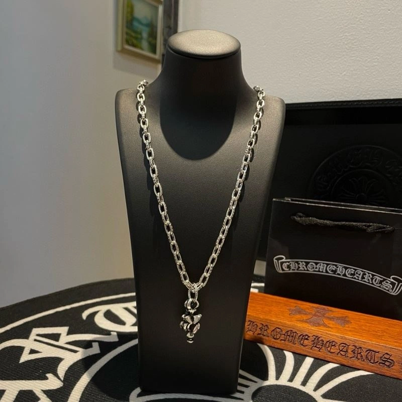 Bold Chrome Hearts Necklaces 241219