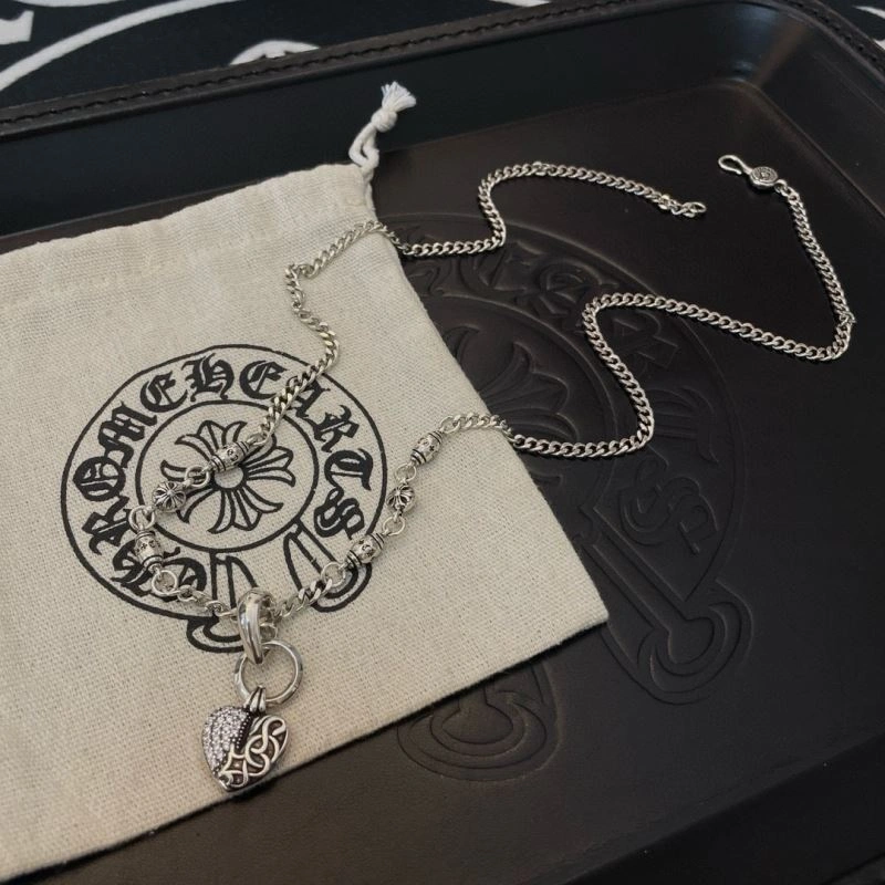Bold Chrome Hearts Necklaces 241192