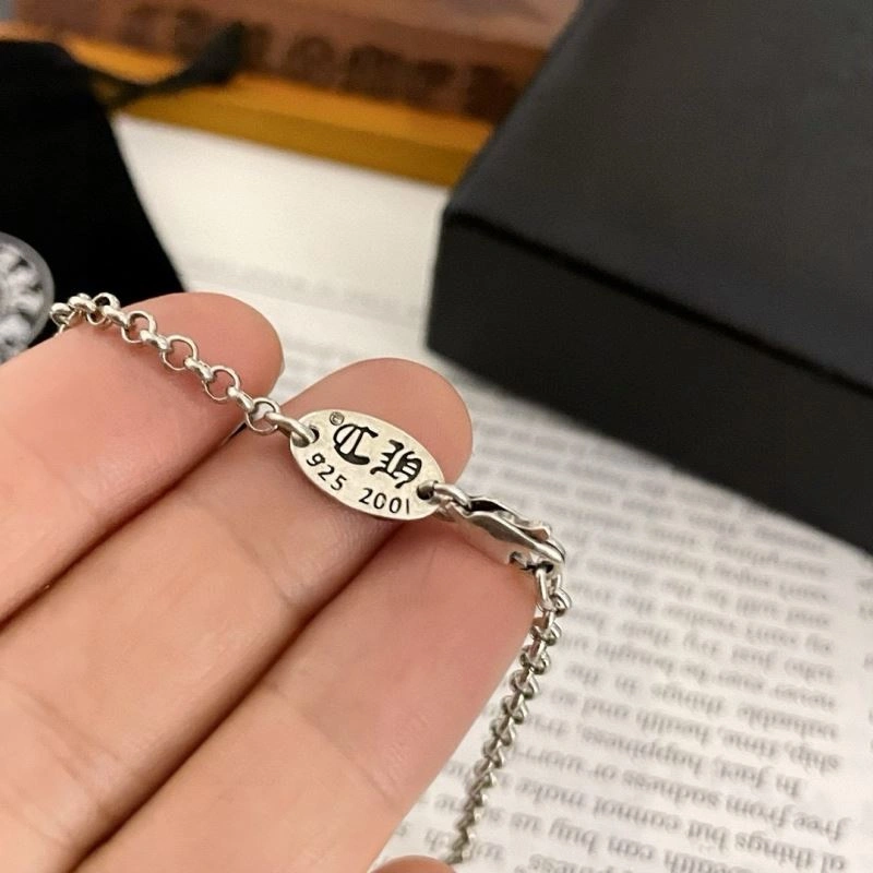 Breathable Chrome Hearts Necklaces 241182