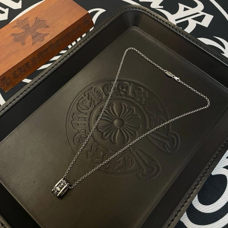 Bright Chrome Hearts Necklaces 241181