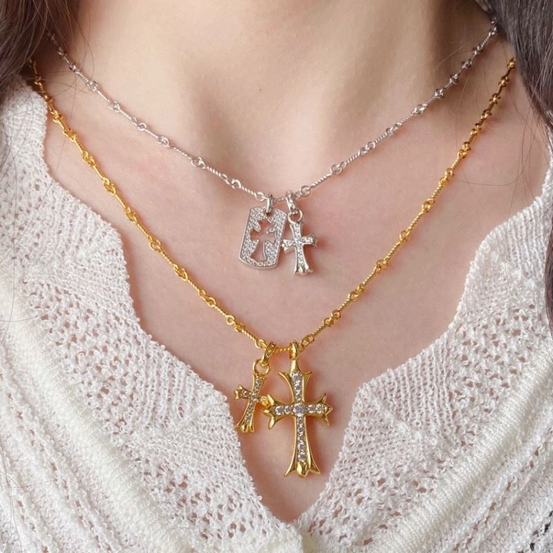 Fashionable Chrome Hearts Necklaces 241176