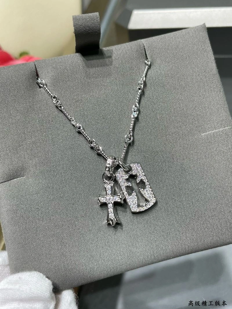 Fashionable Chrome Hearts Necklaces 241176