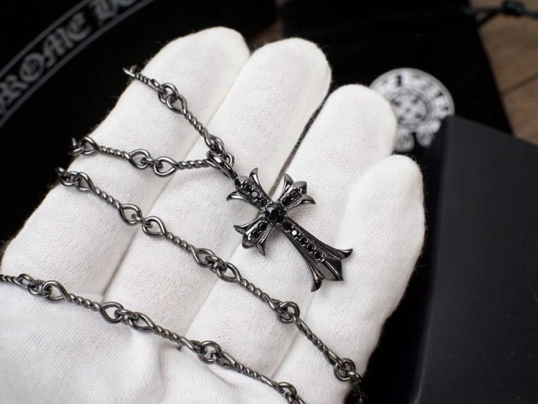 Flexible Chrome Hearts Necklaces 241163