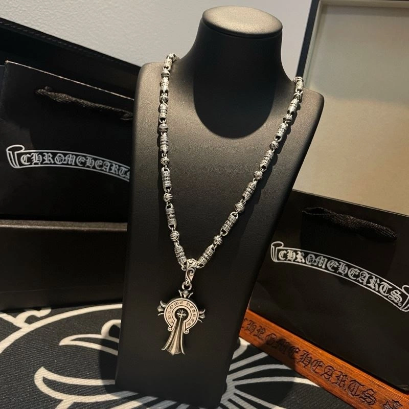 Breathable Chrome Hearts Necklaces 241161