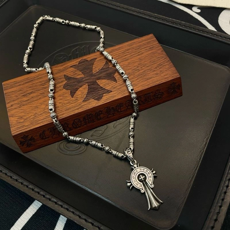 Breathable Chrome Hearts Necklaces 241161