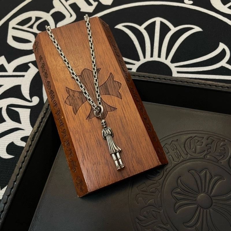 SoftTouch Chrome Hearts Necklaces 241173