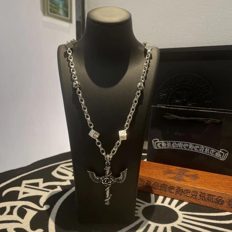 Elegant Chrome Hearts Necklaces 241165