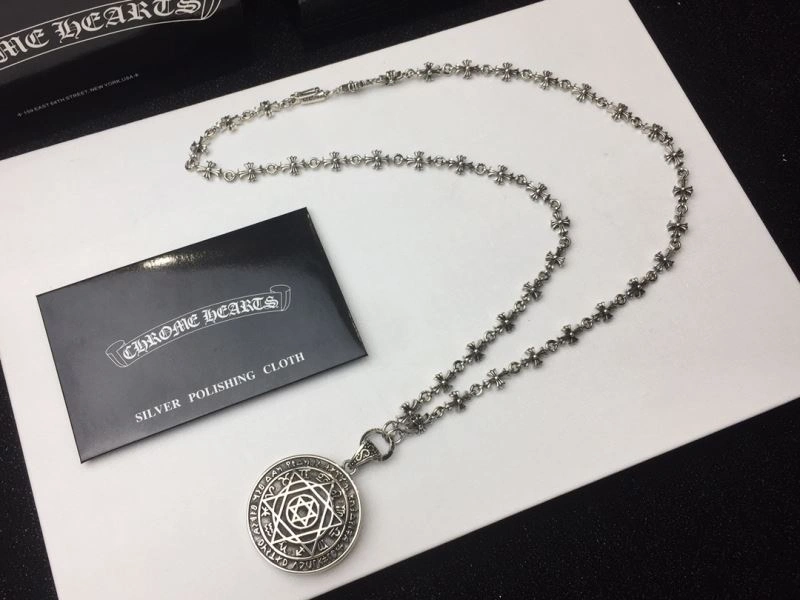 Seasonal Chrome Hearts Necklaces 241151