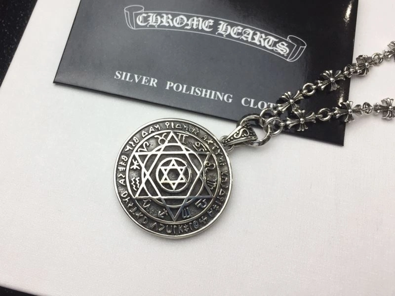 Seasonal Chrome Hearts Necklaces 241151