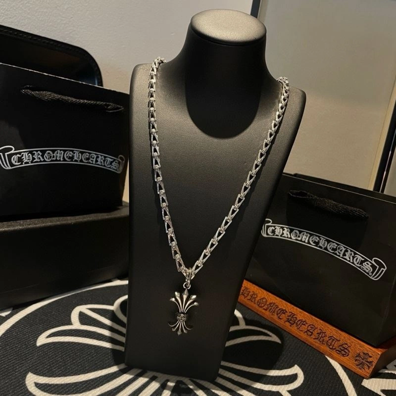 SoftTouch Chrome Hearts Necklaces 241144