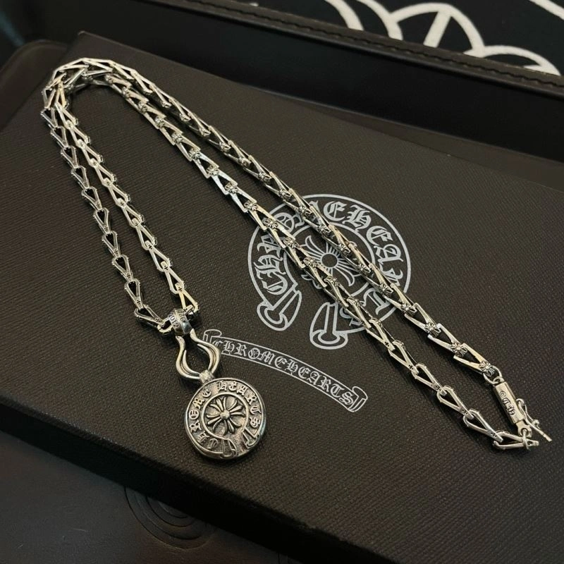 Snug Chrome Hearts Necklaces 241142