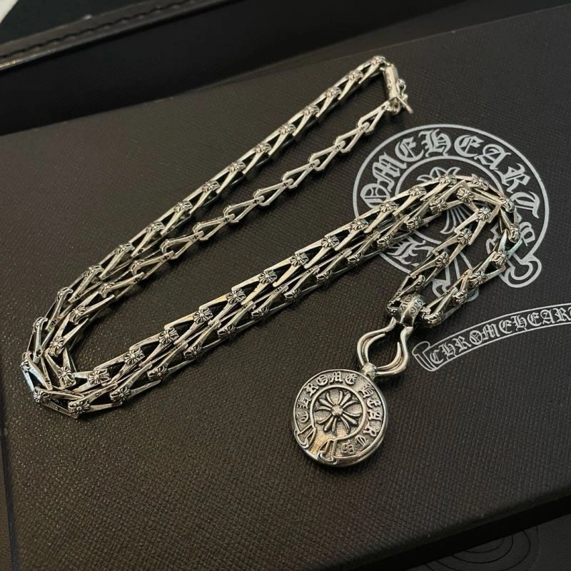 Snug Chrome Hearts Necklaces 241142