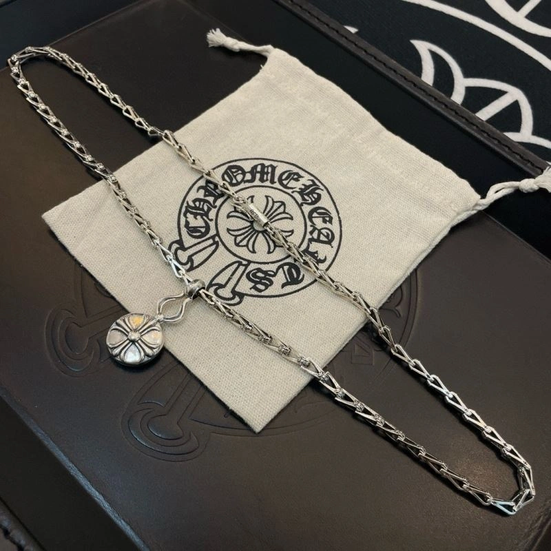 Snug Chrome Hearts Necklaces 241142